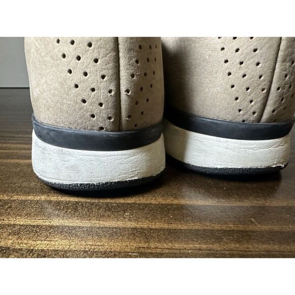Vionic Women’s Codie Taupe Suede Size 8 Walking Shoes Slip-On Sneakers - Picture 12 of 14